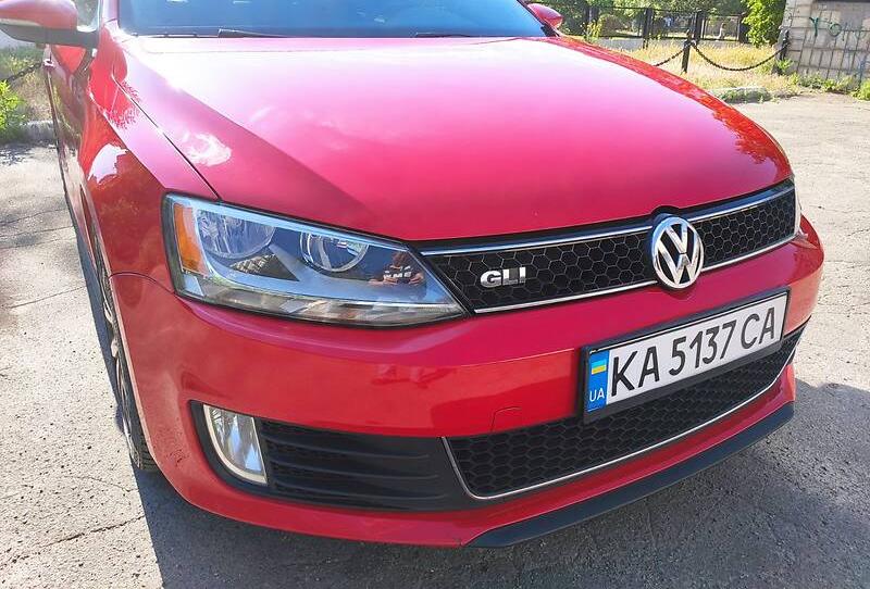 Volkswagen Jetta GLI 2012