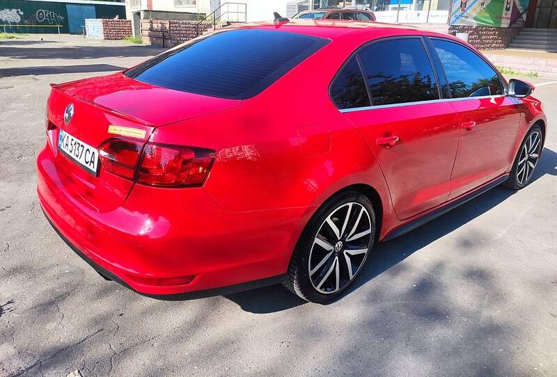 Volkswagen Jetta GLI 2012