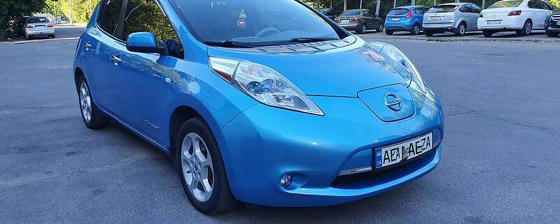Nissan Leaf 2012