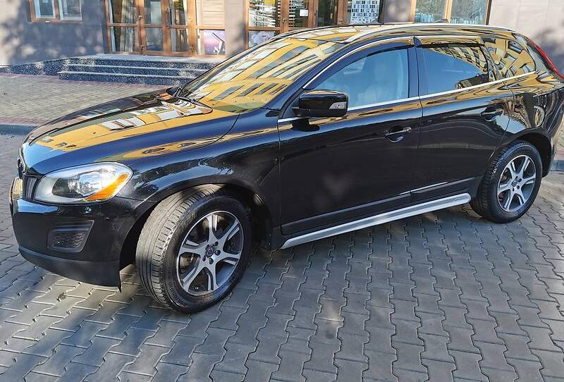 Volvo XC60 2011