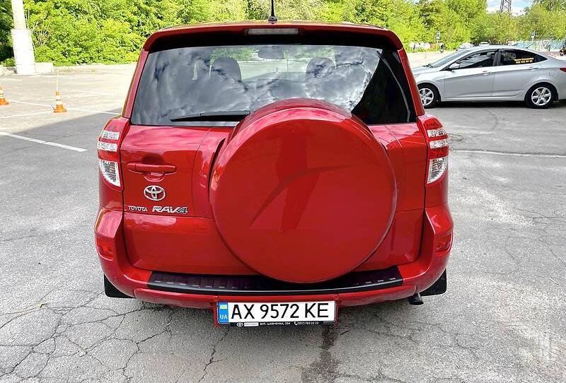 Toyota RAV4 2010