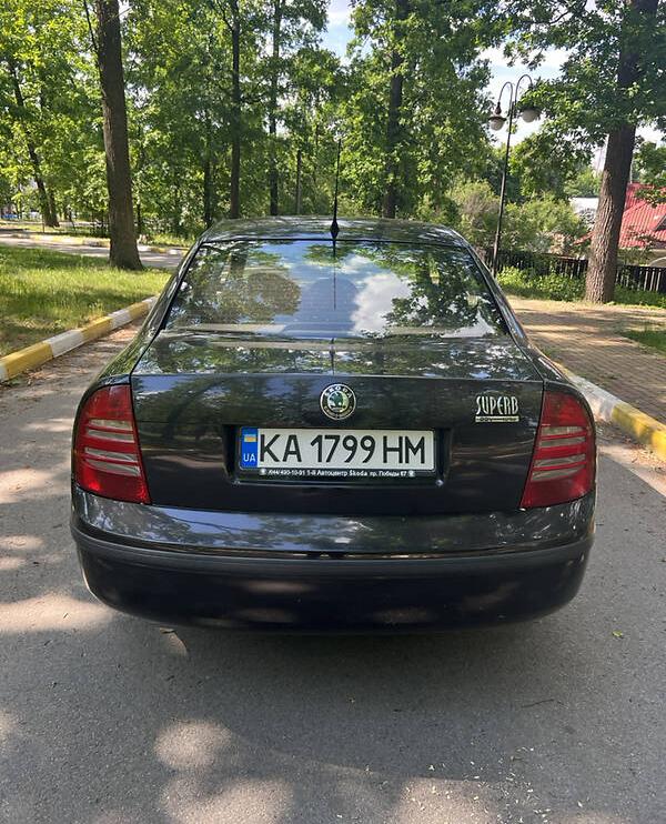 Skoda Superb 2006