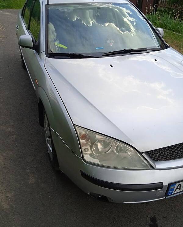 Ford Mondeo 2002