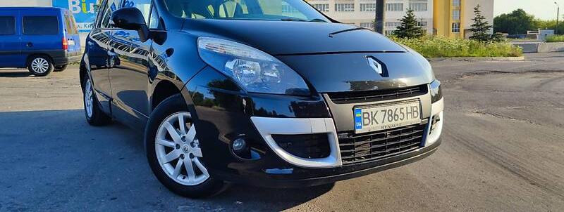 Renault Scenic Luxury  2009
