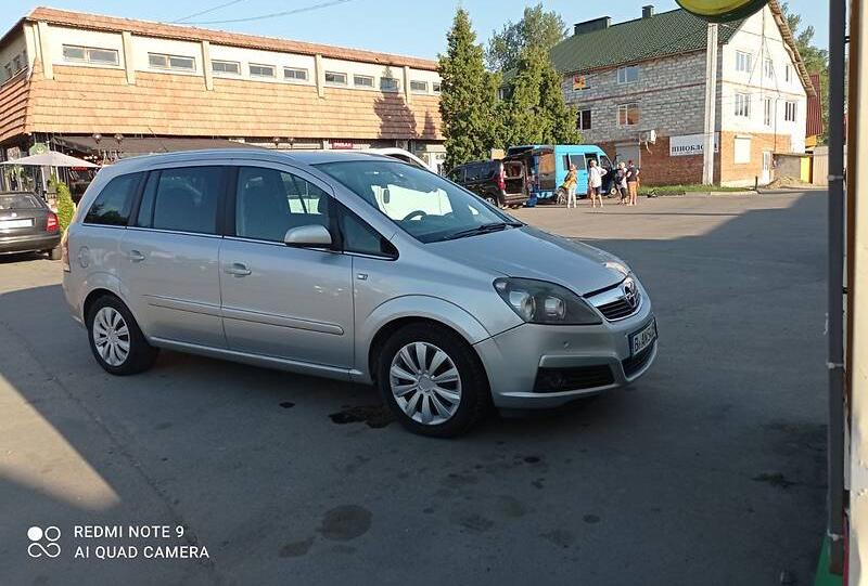 Opel Zafira 2008