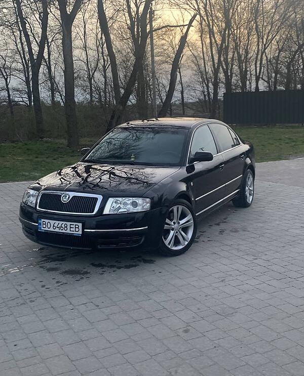 Skoda Superb 2004