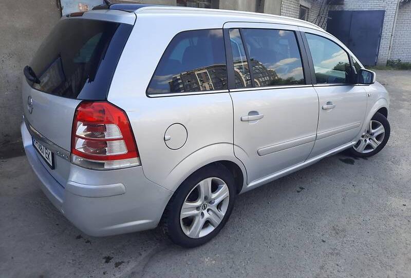 Opel Zafira 2010