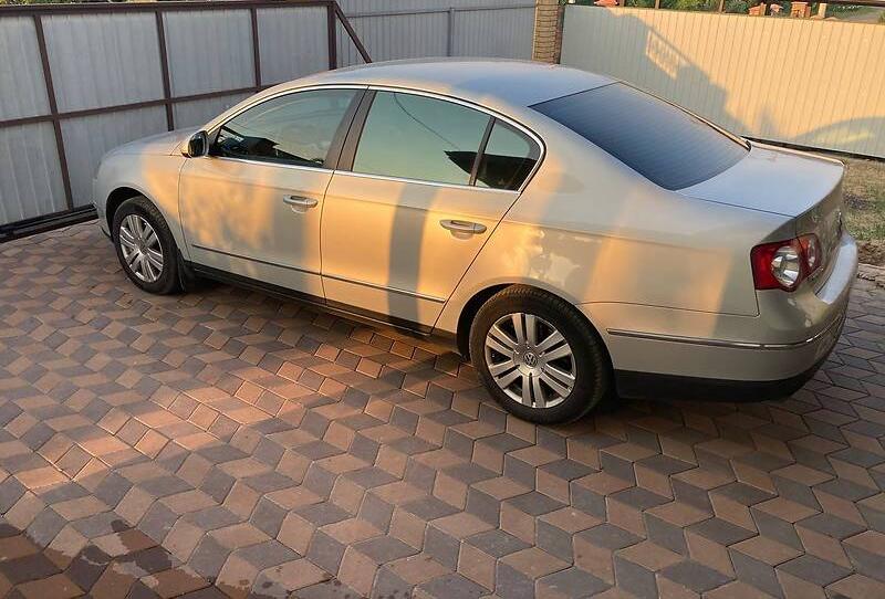 Volkswagen Passat B6 2008