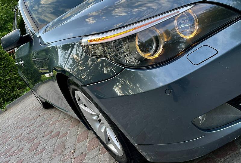 BMW 520 2008