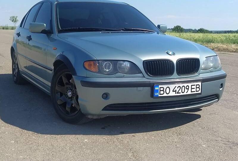 BMW 318 2004