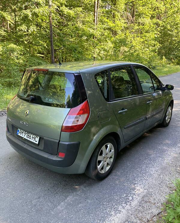 Renault Grand Scenic 2004