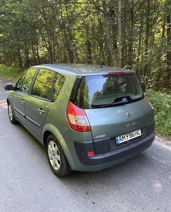 Renault Grand Scenic 2004
