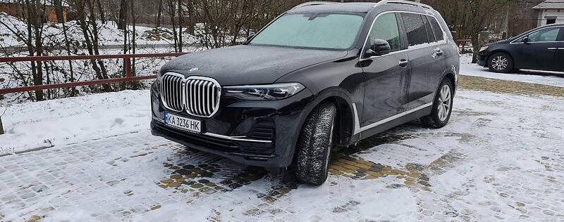BMW X7 2021