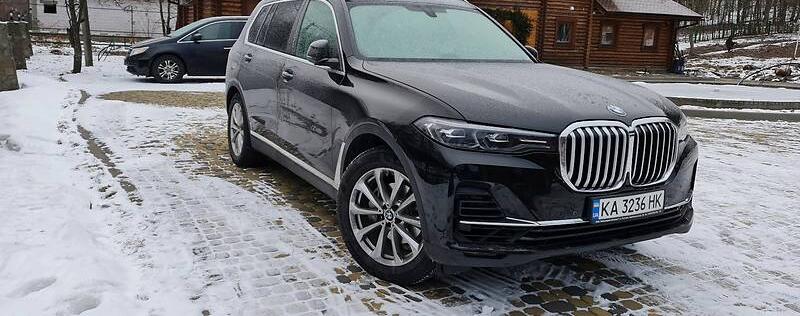 BMW X7 2021