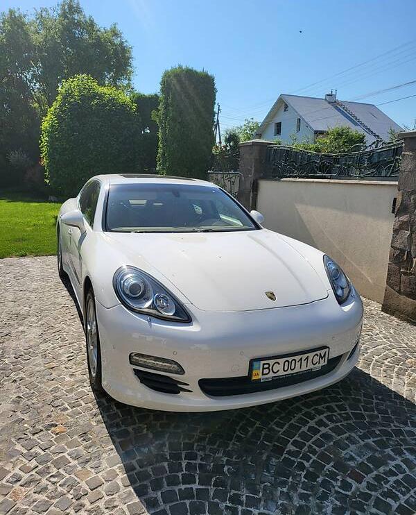 Porsche Panamera 2011