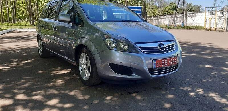 Opel Zafira 2010