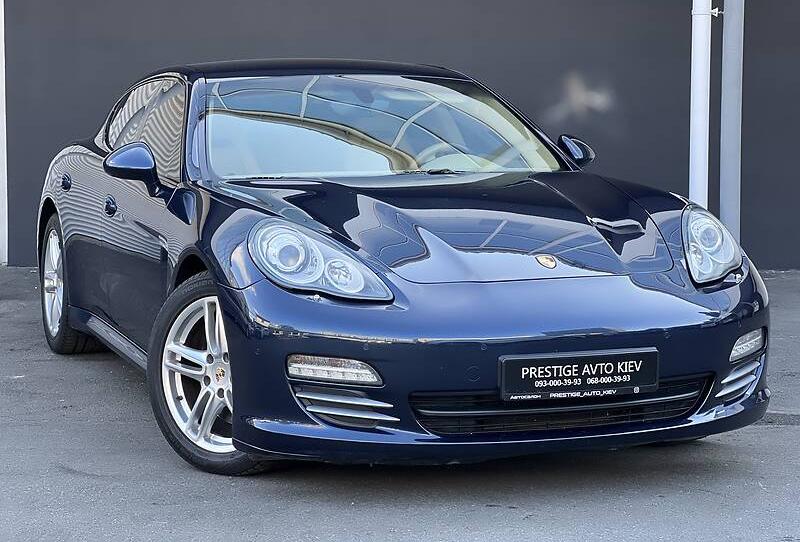 Porsche Panamera 2013