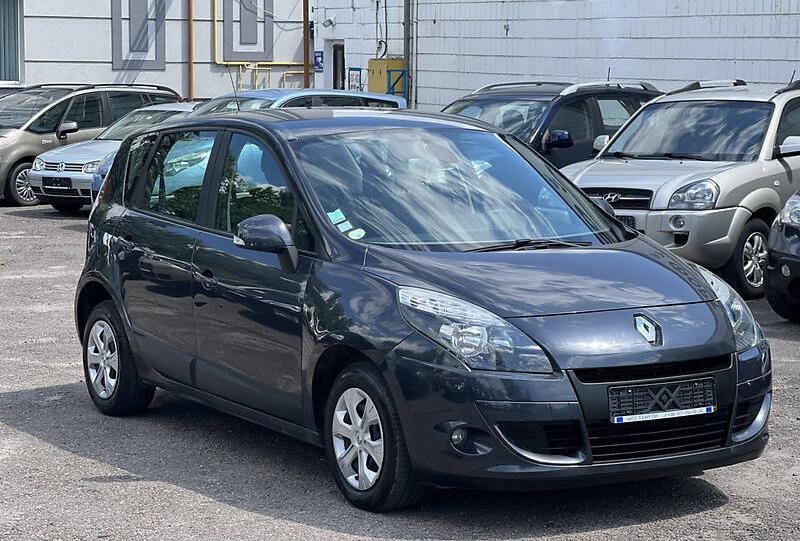 Renault Scenic 2011