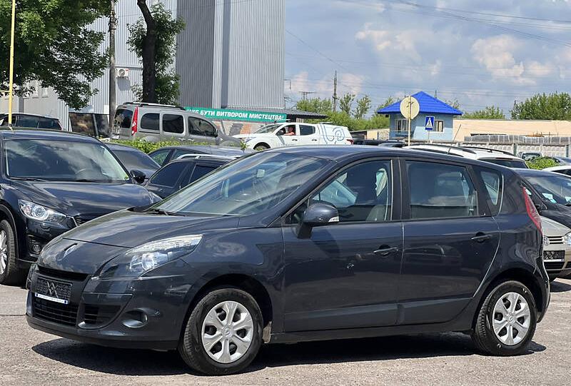Renault Scenic 2011