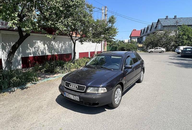 Audi A4 2000