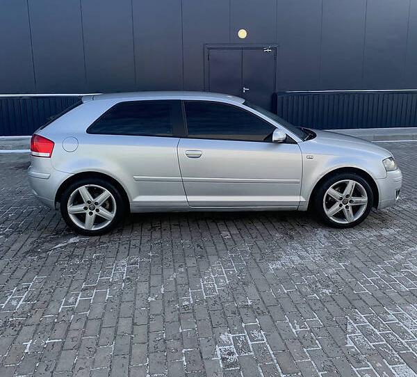 Audi A3 TEPMIHOBO 2004