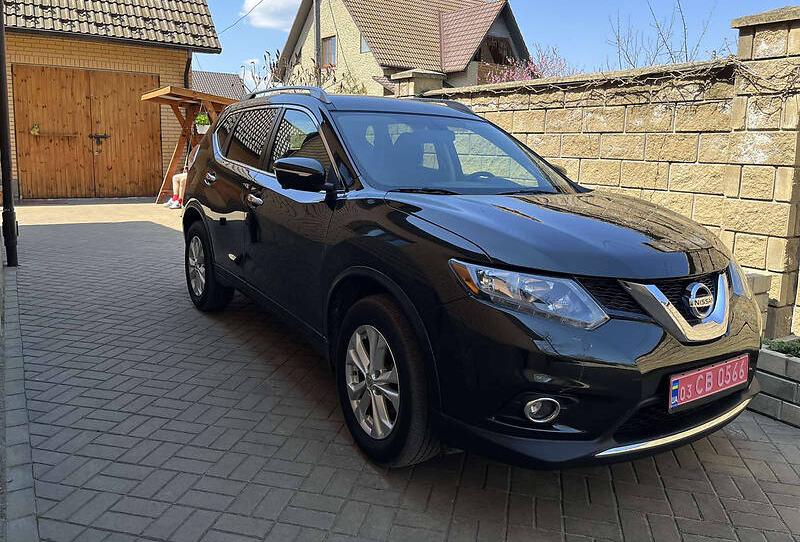 Nissan Rogue SV 2014