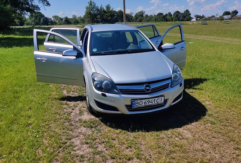 Opel Astra H 2008