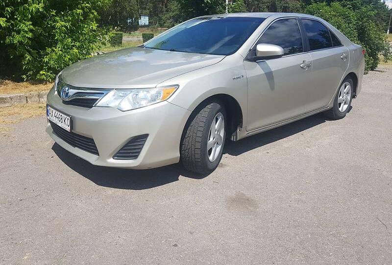 Toyota Camry LE 2013