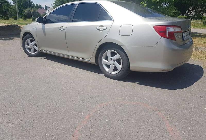 Toyota Camry LE 2013