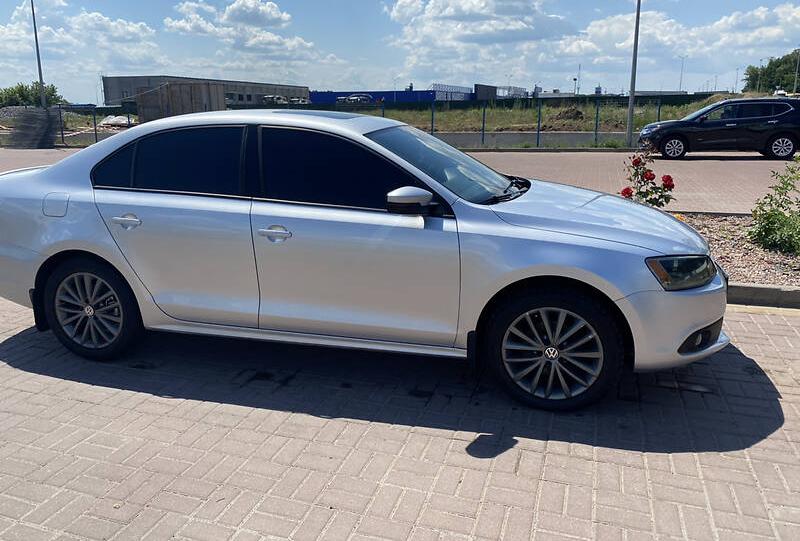 Volkswagen Jetta 2011