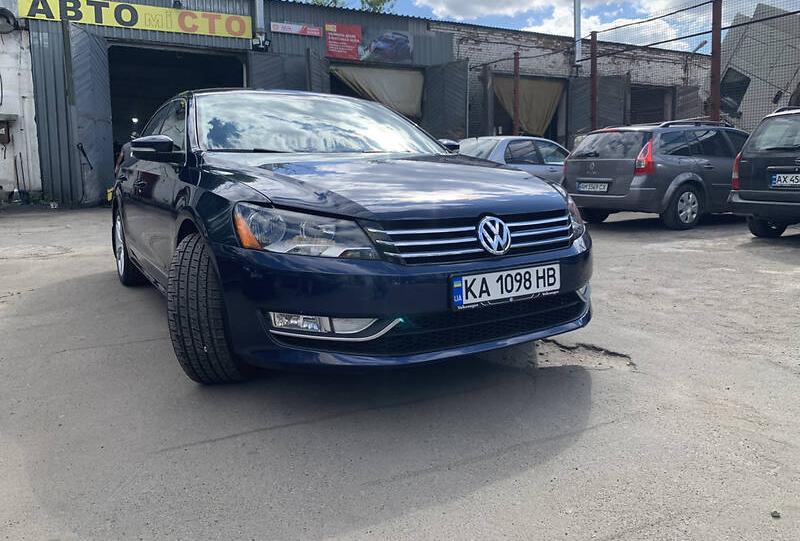 Volkswagen Passat B7 SE 2014