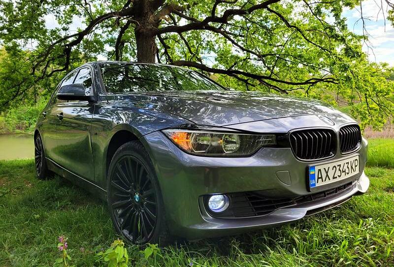 BMW 328 2013