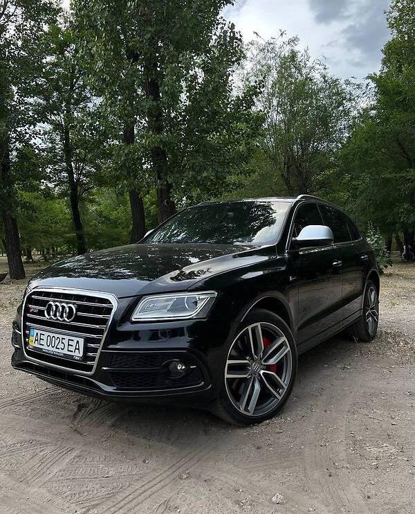 Audi SQ5 2016