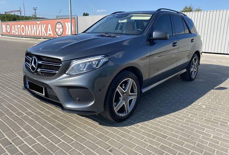 Mercedes-Benz GLE 250 2016