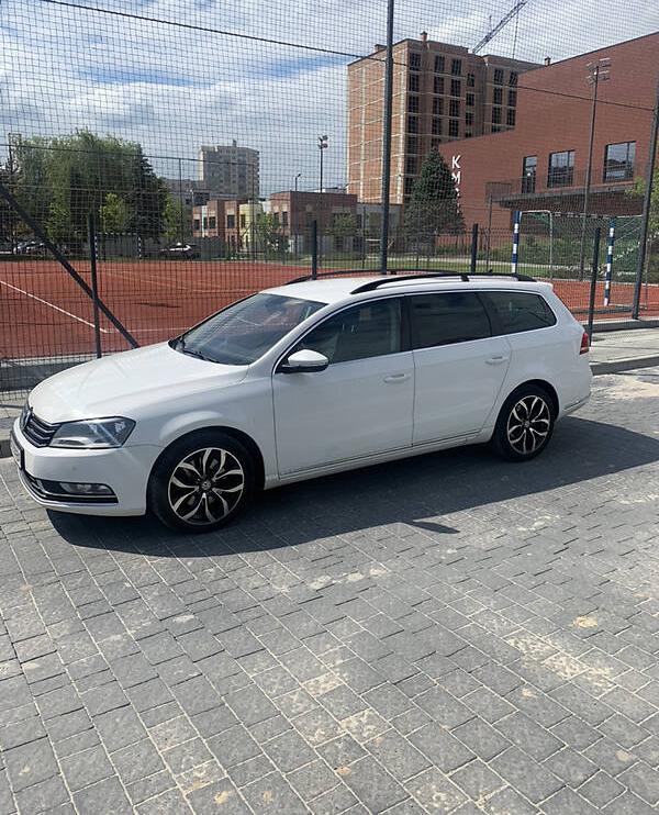 Volkswagen Passat B7 2012