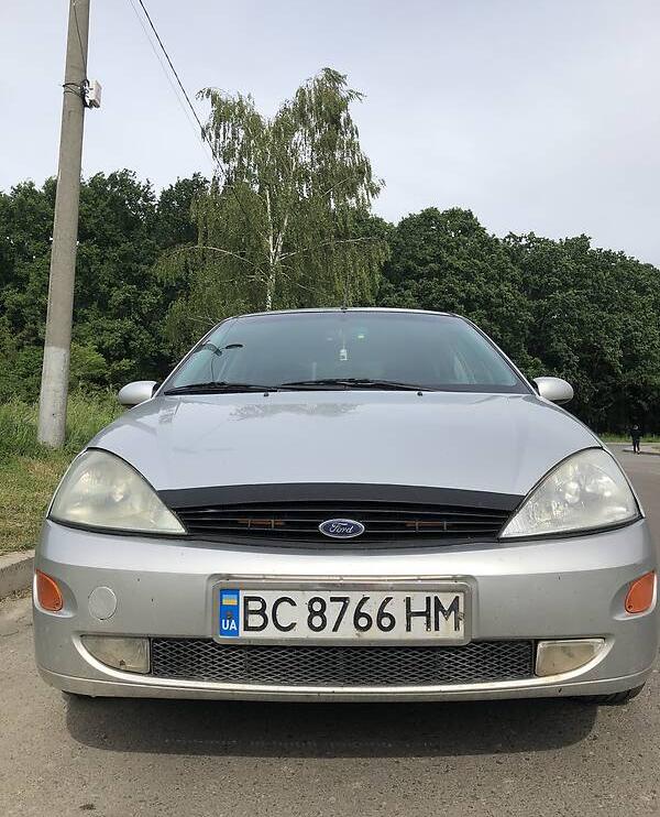 Ford Focus 2000