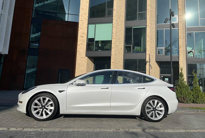 Tesla Model 3 dual motor boost  2020
