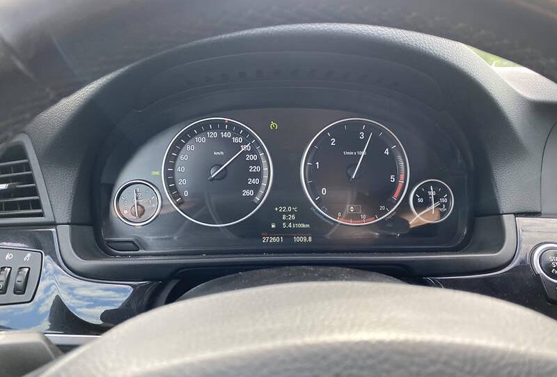 BMW 520 2011