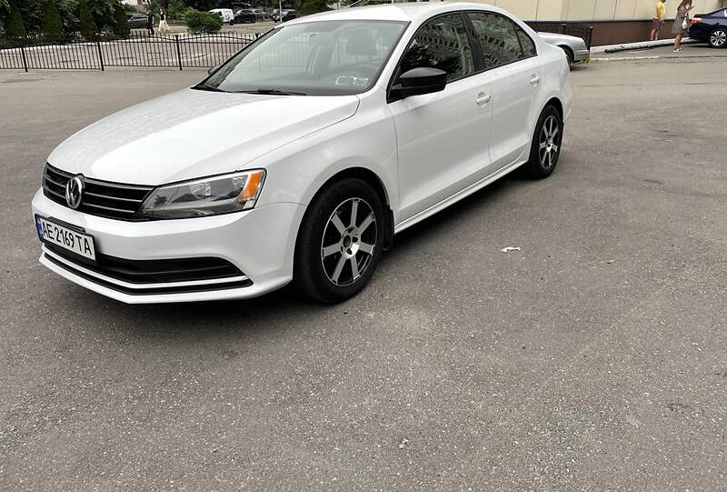 Volkswagen Jetta 2015
