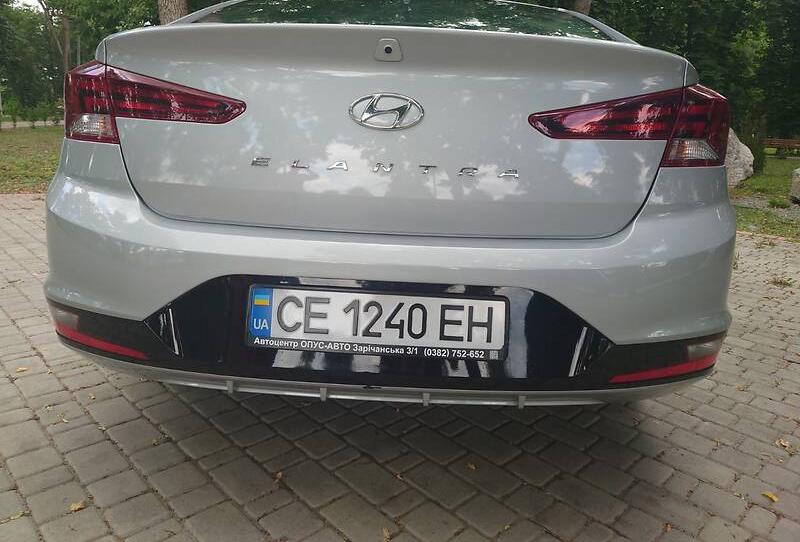 Hyundai Elantra Limited  2020