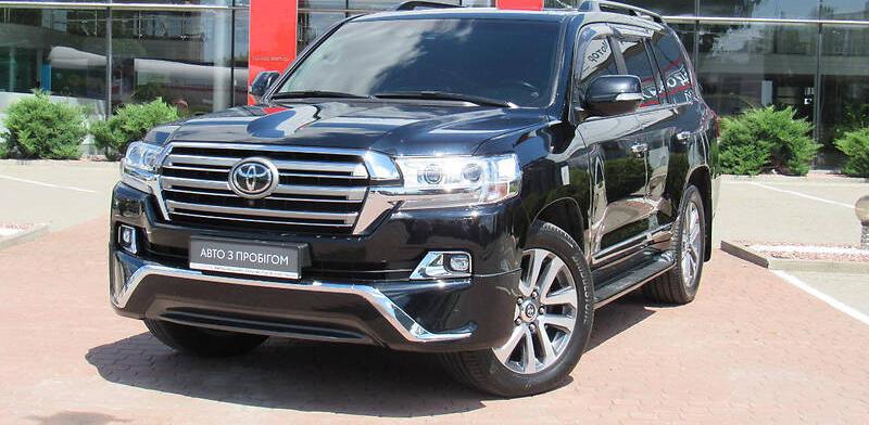 Toyota Land Cruiser 200 2016