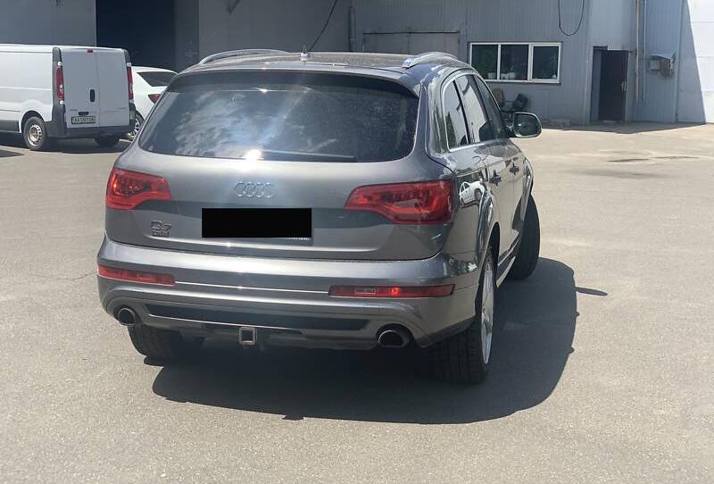 Audi Q7 2013