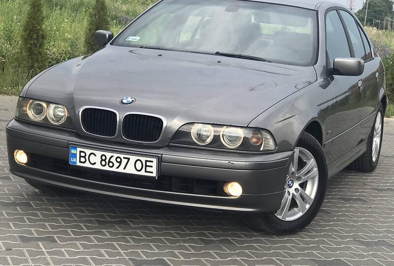 BMW 520 2003