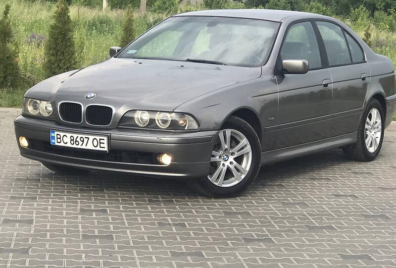 BMW 520 2003