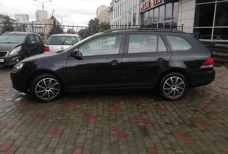 Volkswagen Golf VI 2013