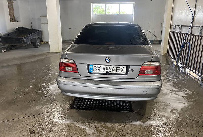 BMW 530 2003