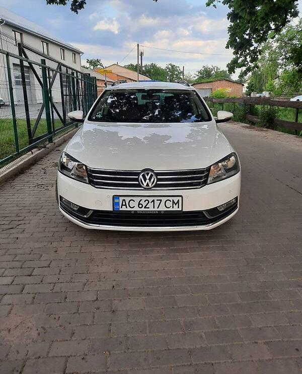 Volkswagen Passat B7 2011