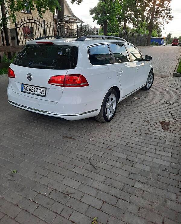 Volkswagen Passat B7 2011