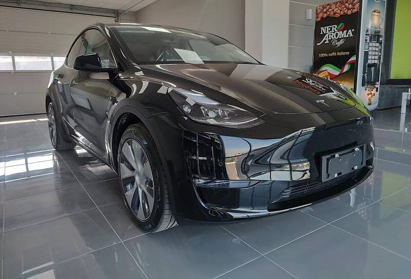 Tesla Model Y Long Range 2022