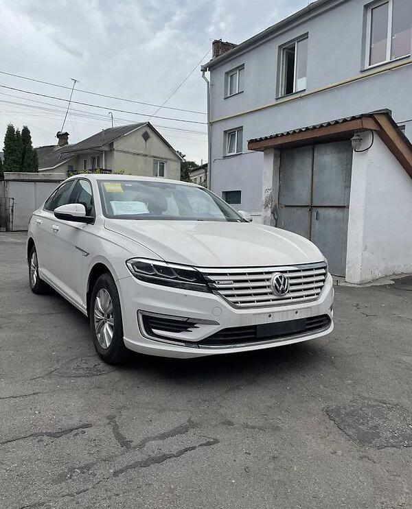 Volkswagen e-Lavida 2021